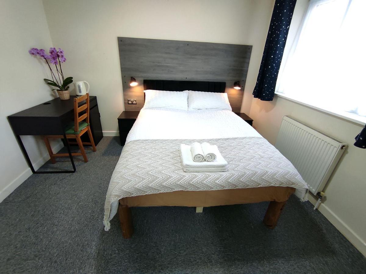 Osney Willow Studio Flat - Self Contained Studio Flat อ็อกซ์ฟอร์ด ภายนอก รูปภาพ