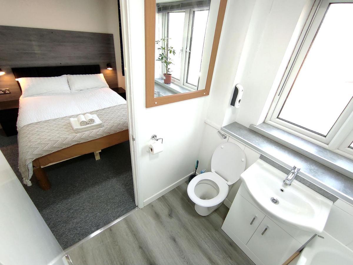 Osney Willow Studio Flat - Self Contained Studio Flat อ็อกซ์ฟอร์ด ภายนอก รูปภาพ